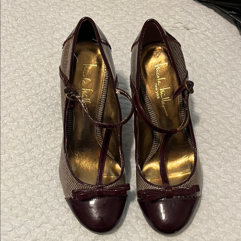 Nicole Miller Burgundy Patterned Pumps